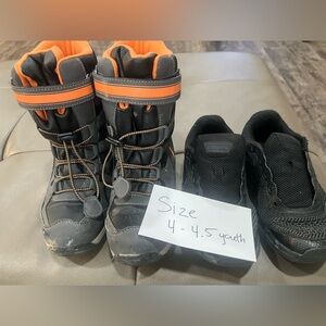 Boys shoes bundle size 4/4.5 youth